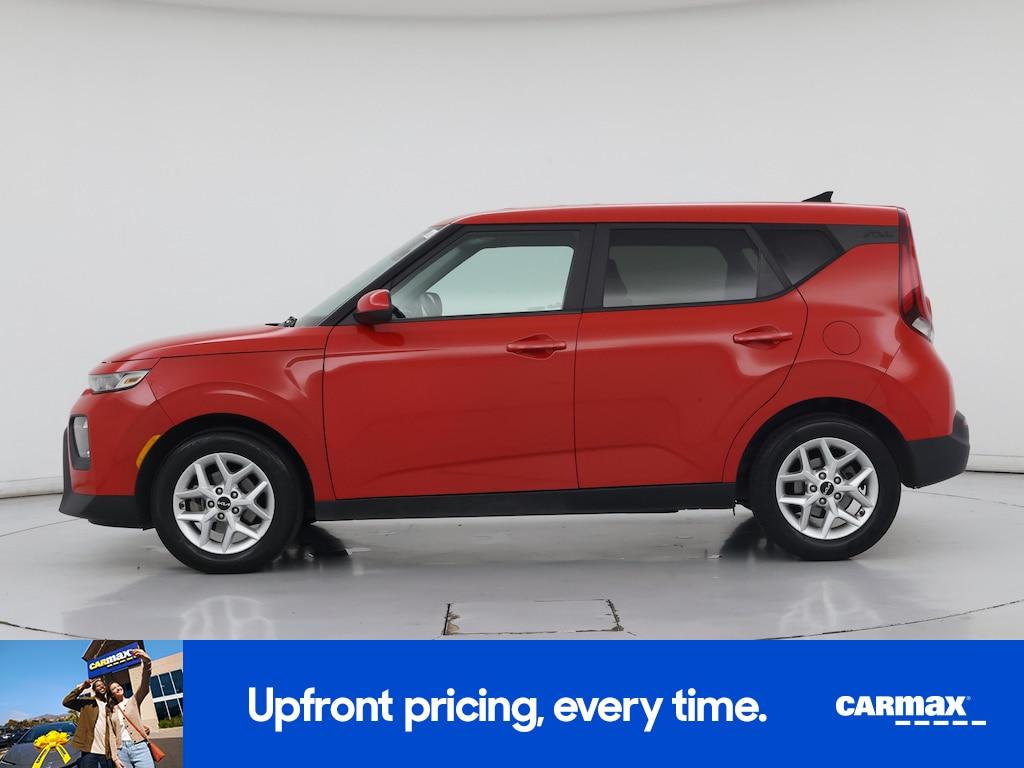 used 2022 Kia Soul car, priced at $17,998