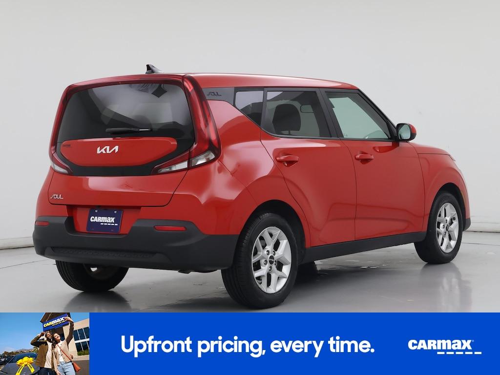 used 2022 Kia Soul car, priced at $17,998