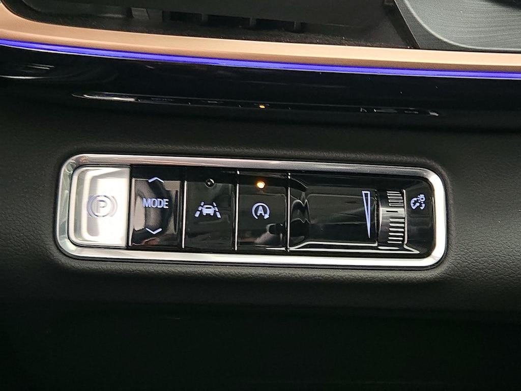 used 2025 Buick Enclave car, priced at $34,998