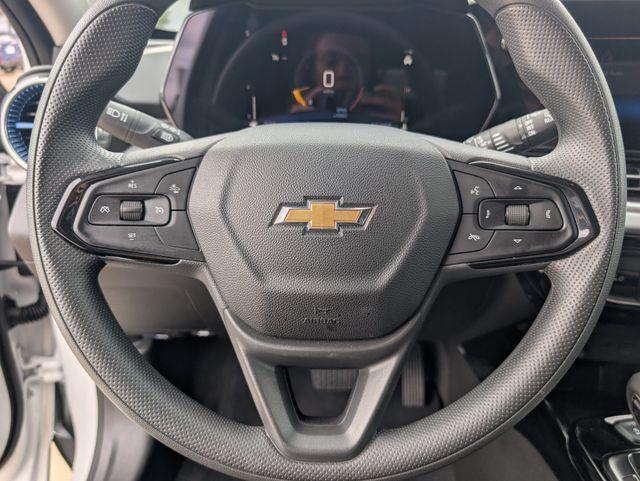 used 2025 Chevrolet Trax car, priced at $20,293