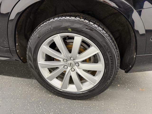 used 2018 Volvo XC90 car, priced at $18,000