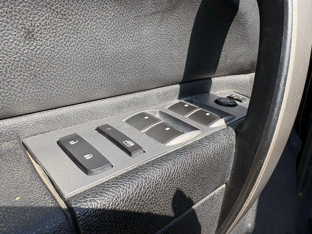 used 2013 Chevrolet Silverado 1500 car, priced at $5,894