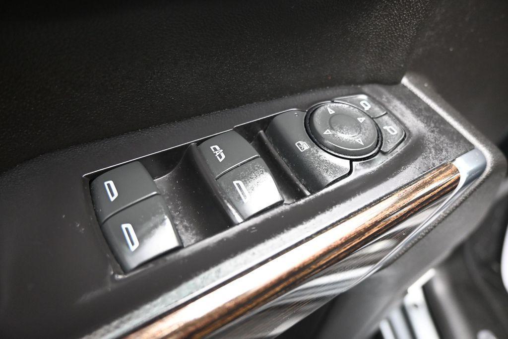 used 2021 GMC Sierra 1500 car, priced at $31,893