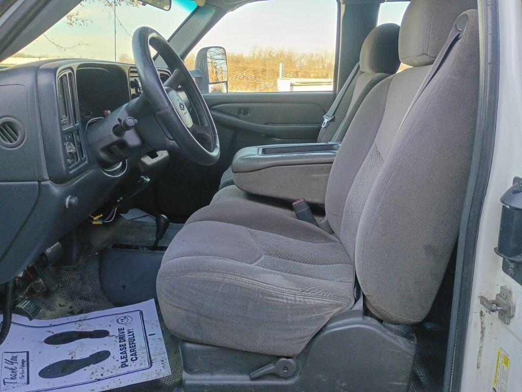 used 2001 Chevrolet Silverado 3500 car, priced at $4,000