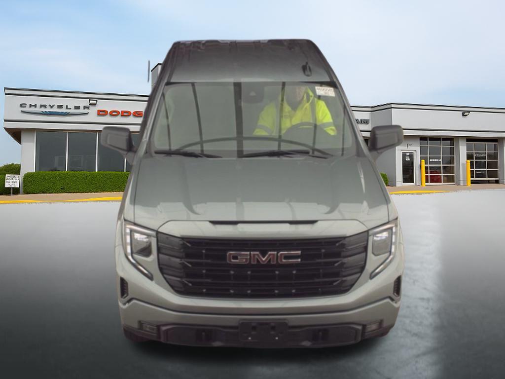 used 2024 GMC Sierra 1500 car, priced at $44,387