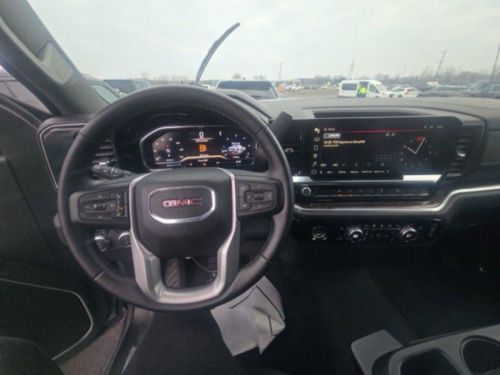 used 2024 GMC Sierra 1500 car, priced at $44,387