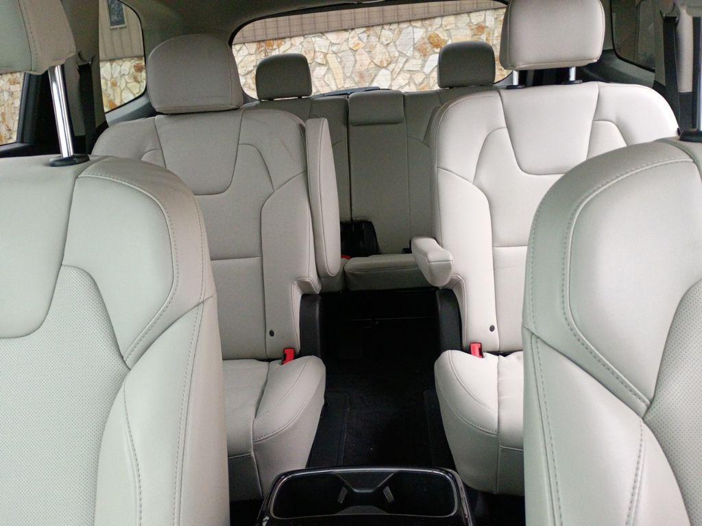 used 2024 Kia Telluride car, priced at $31,624