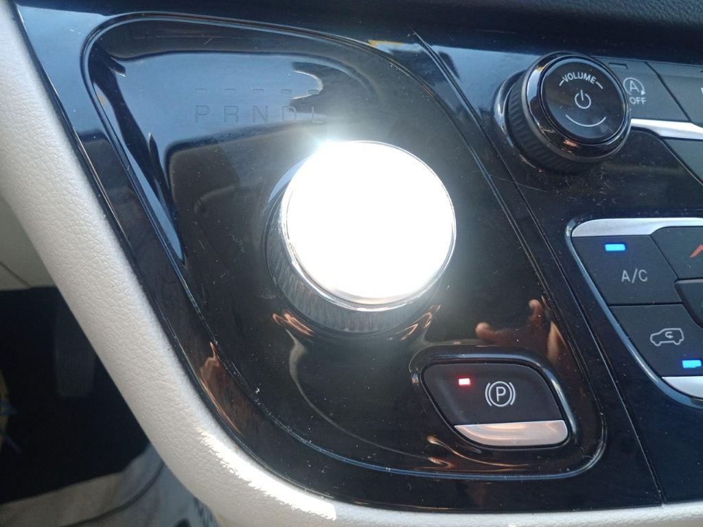 used 2023 Chrysler Pacifica car, priced at $18,000