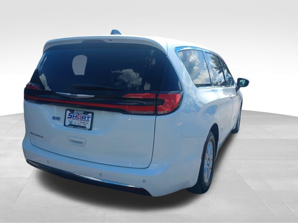 used 2023 Chrysler Pacifica car, priced at $18,000