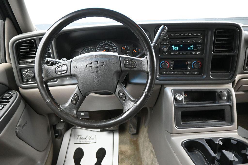 used 2003 Chevrolet Suburban car, priced at $6,799