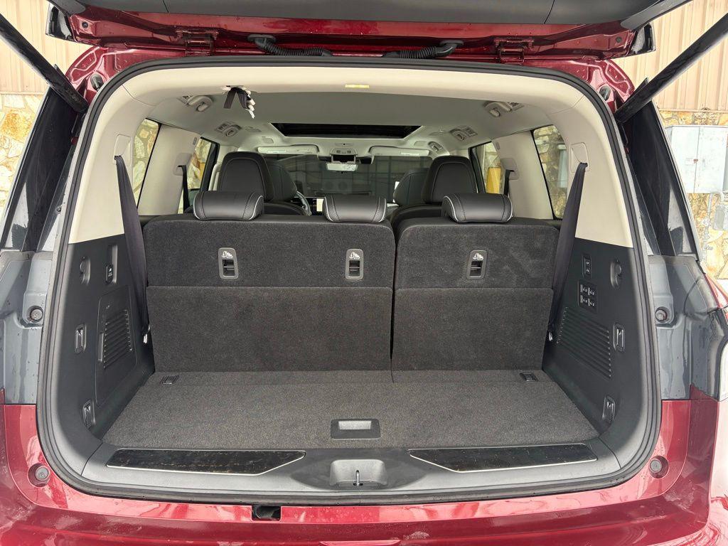 used 2025 INFINITI QX80 car, priced at $71,000