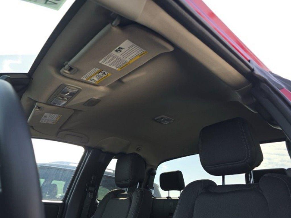 used 2025 Nissan Frontier car, priced at $31,500