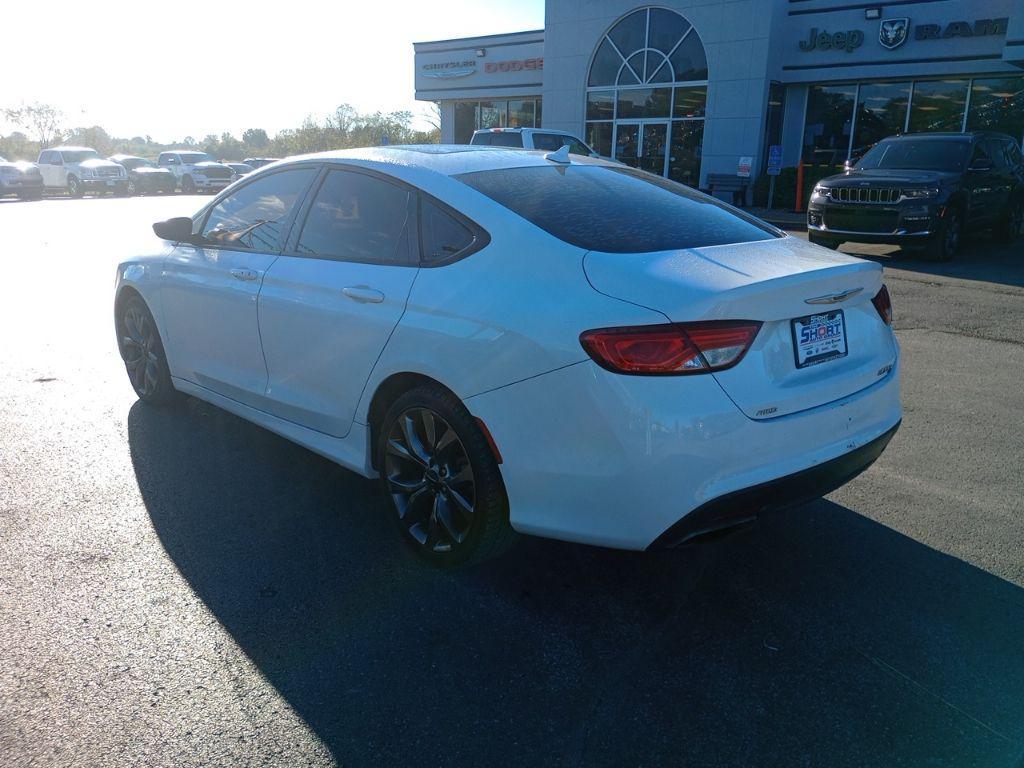used 2015 Chrysler 200 car, priced at $5,999