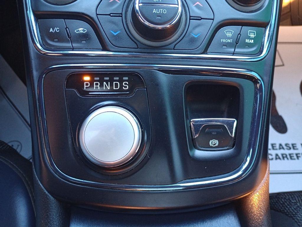 used 2015 Chrysler 200 car, priced at $5,999