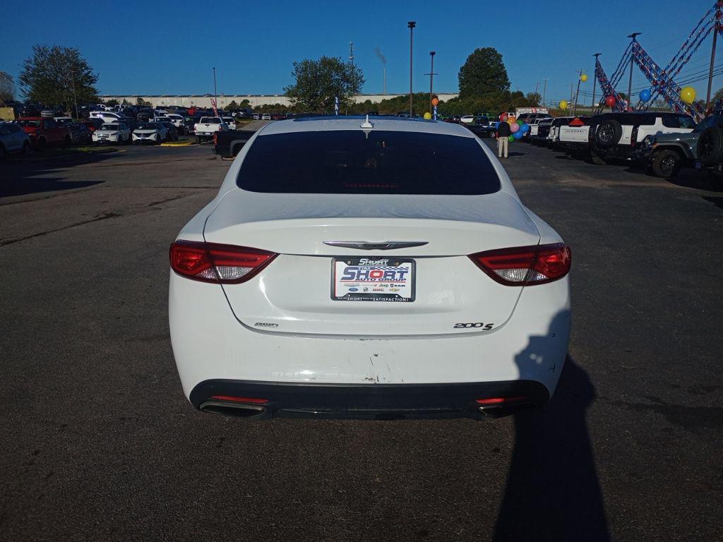used 2015 Chrysler 200 car, priced at $5,999