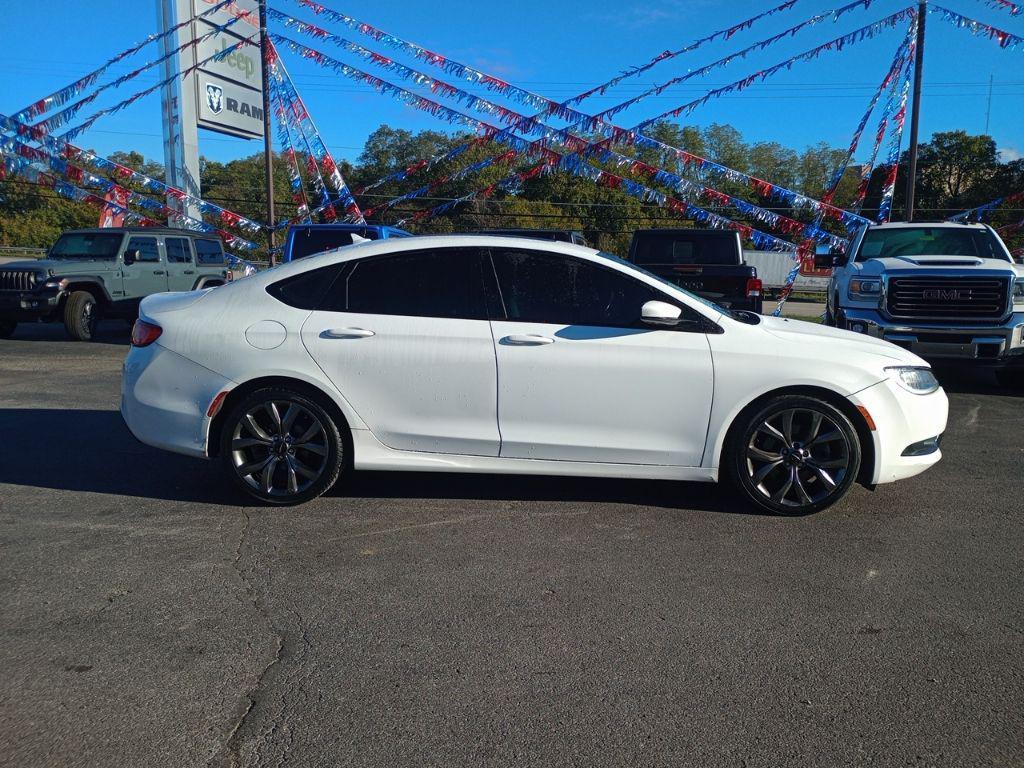 used 2015 Chrysler 200 car, priced at $5,999