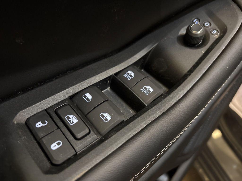 new 2026 Jeep Grand Cherokee car, priced at $37,416