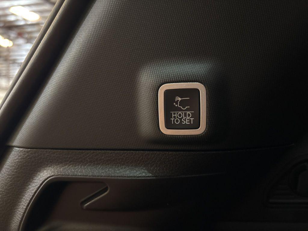 new 2026 Jeep Grand Cherokee car, priced at $37,416