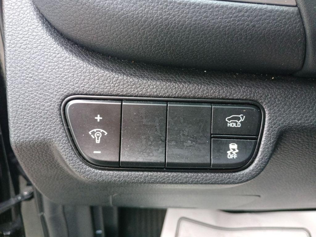 used 2024 Kia Seltos car, priced at $19,999