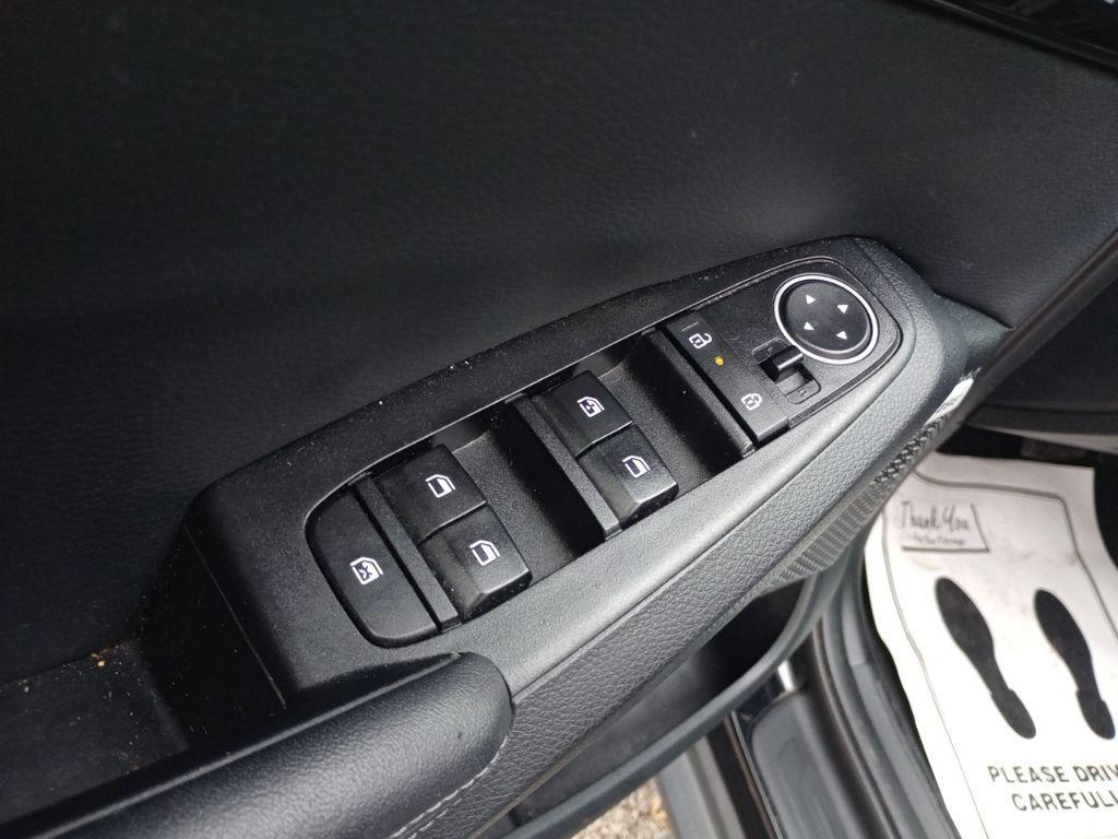 used 2024 Kia Seltos car, priced at $19,999