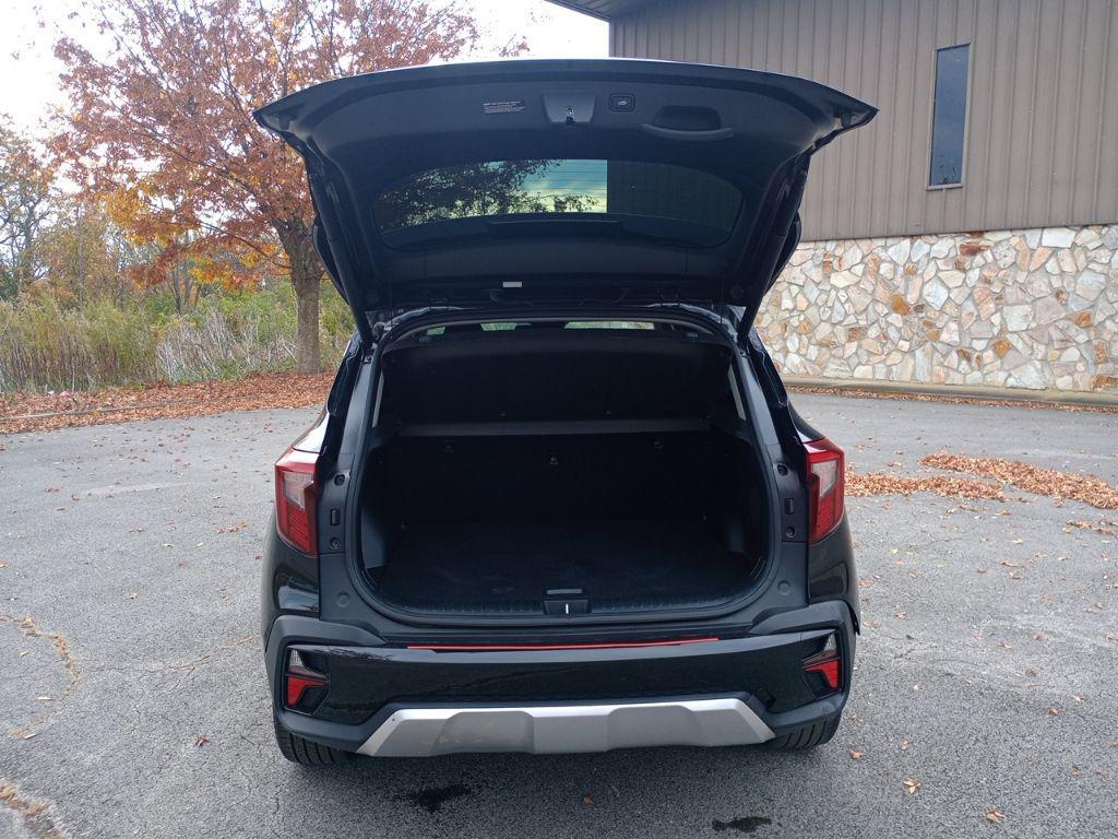 used 2024 Kia Seltos car, priced at $19,999