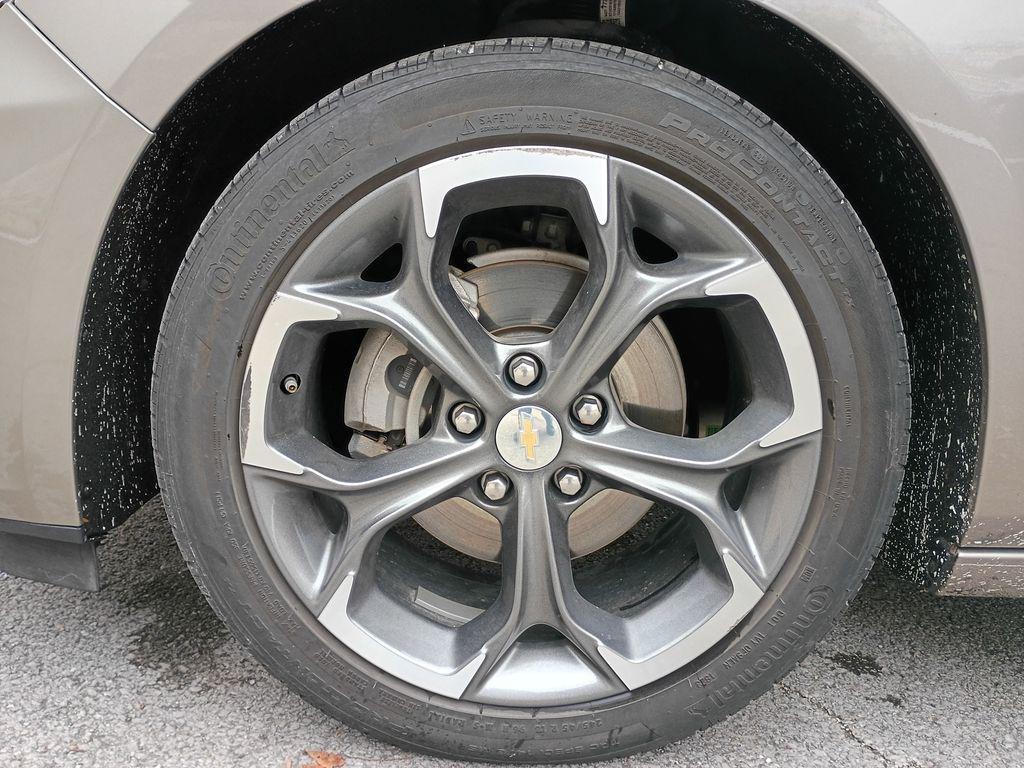 used 2023 Chevrolet Malibu car, priced at $13,999