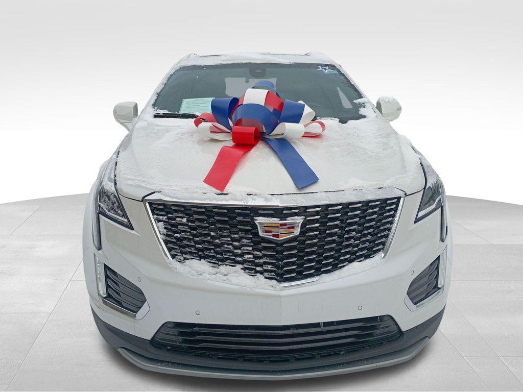 used 2021 Cadillac XT5 car, priced at $18,999