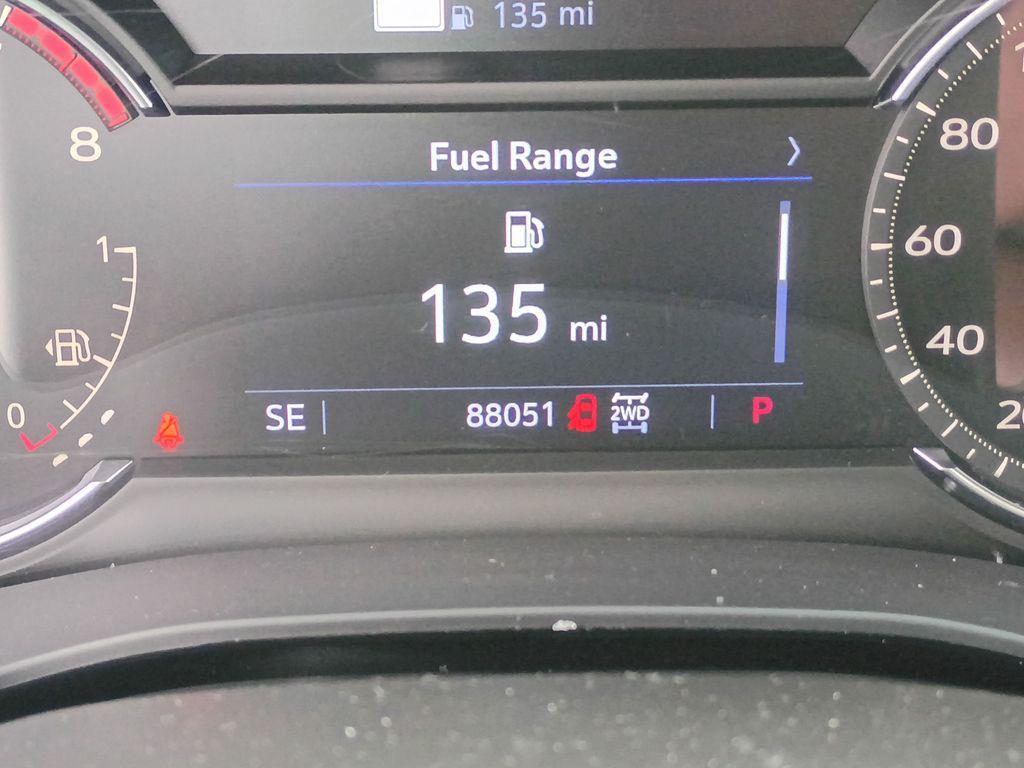 used 2021 Cadillac XT5 car, priced at $18,999