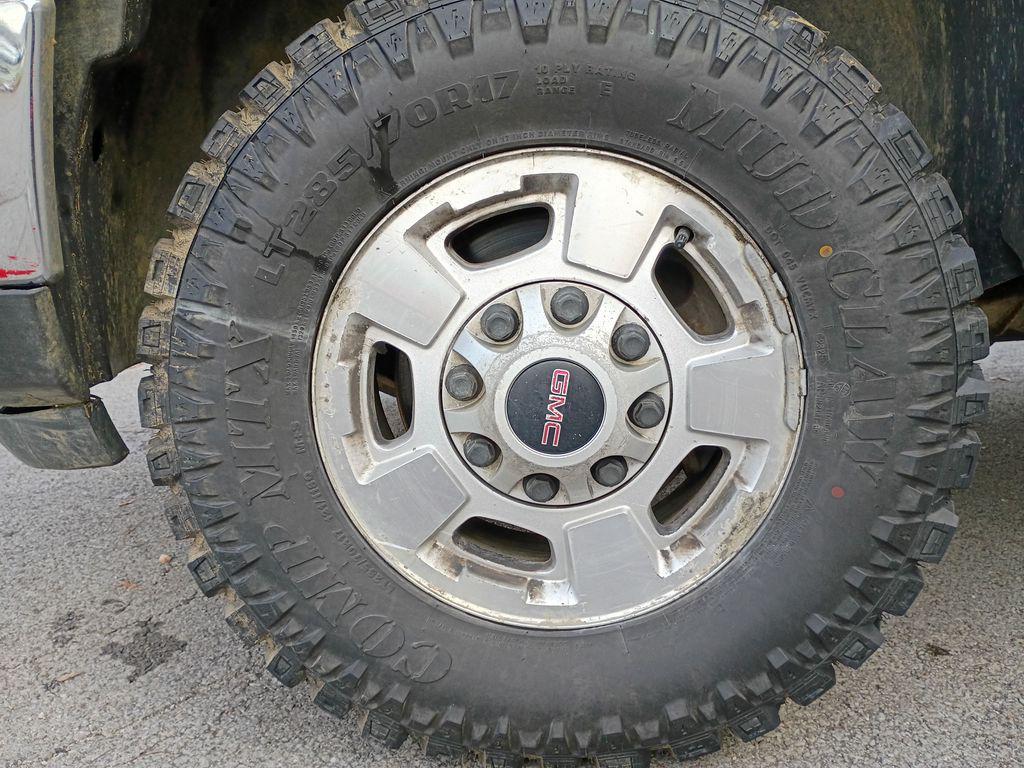 used 2011 GMC Sierra 2500 car, priced at $8,999