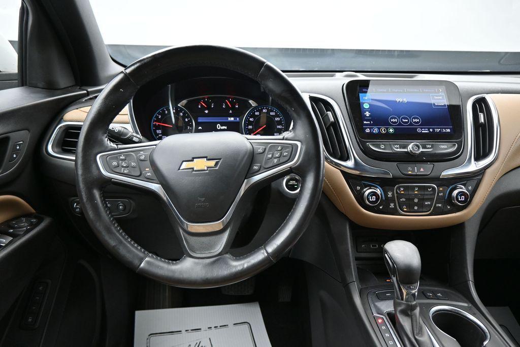 used 2022 Chevrolet Equinox car, priced at $17,899