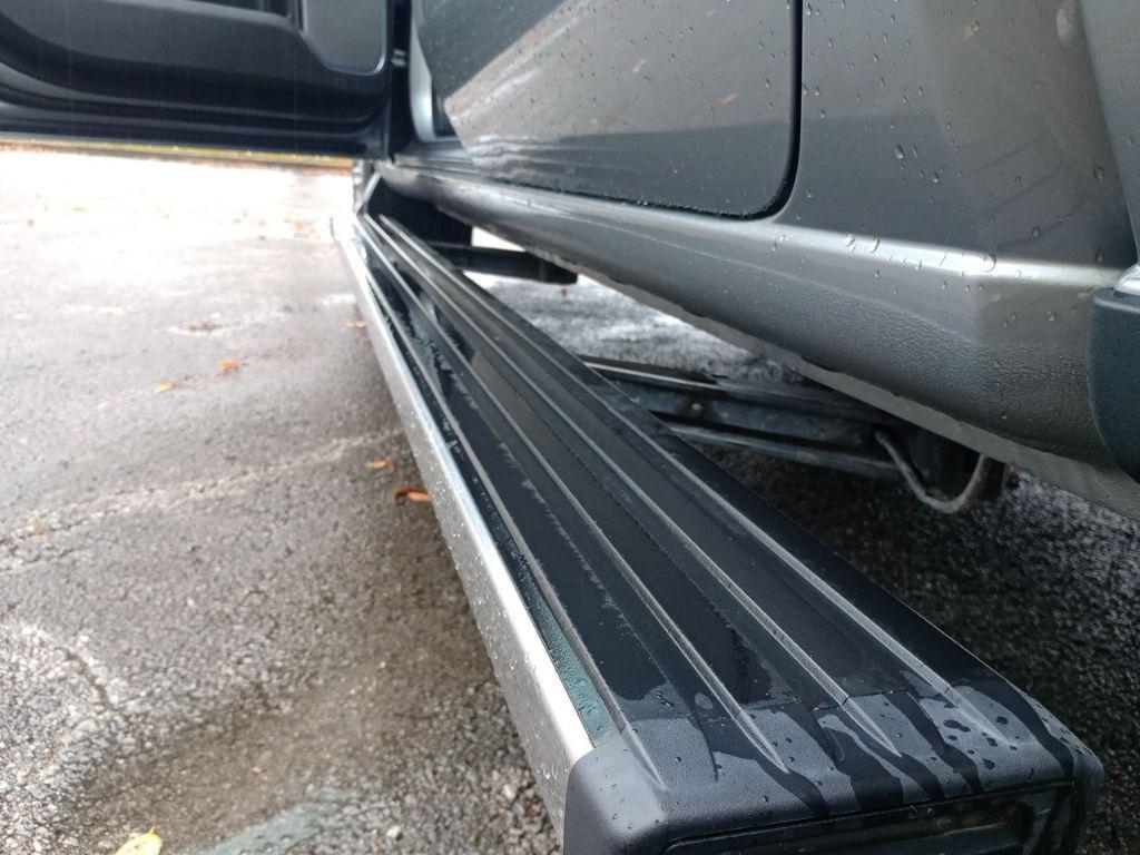 used 2024 GMC Sierra 1500 car, priced at $51,000