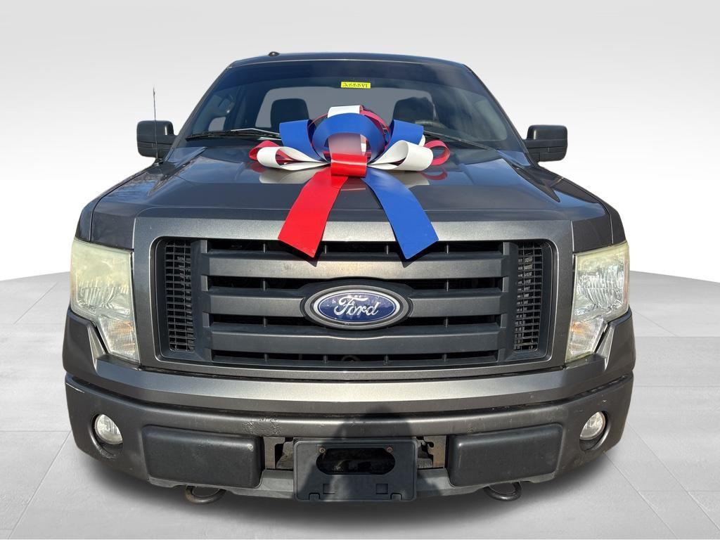 used 2010 Ford F-150 car, priced at $4,500