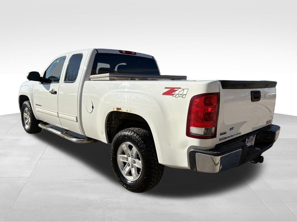 used 2011 GMC Sierra 1500 car, priced at $9,999