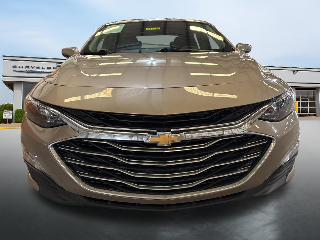 used 2023 Chevrolet Malibu car, priced at $16,999