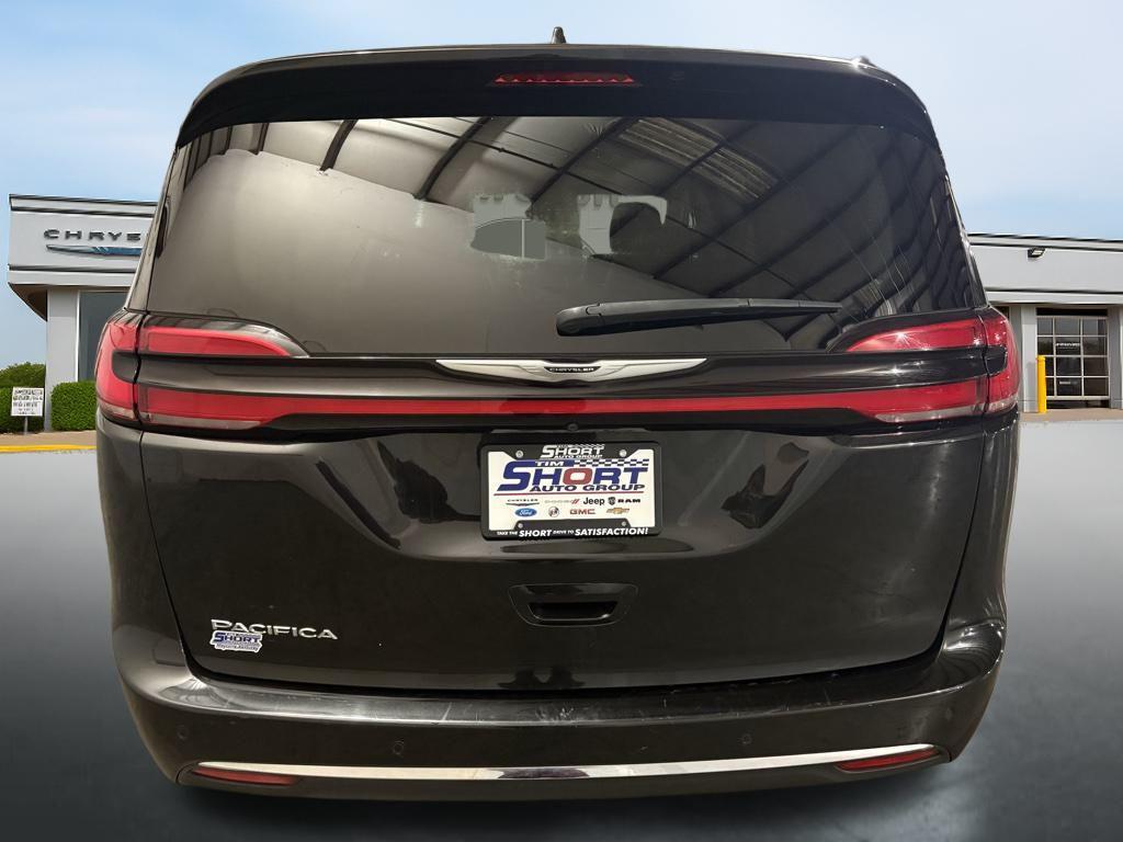 used 2023 Chrysler Pacifica car, priced at $21,999