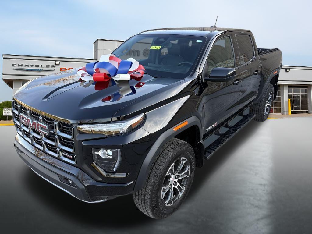used 2023 GMC Canyon car, priced at $38,992