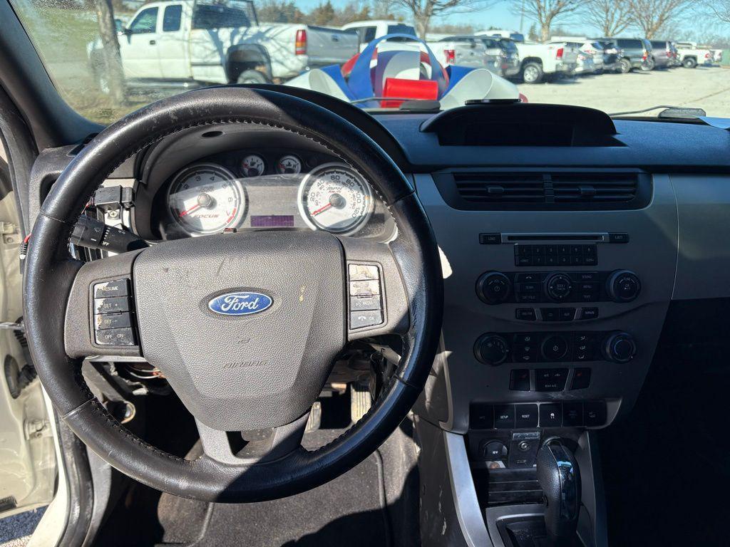 used 2009 Ford Focus car, priced at $2,999