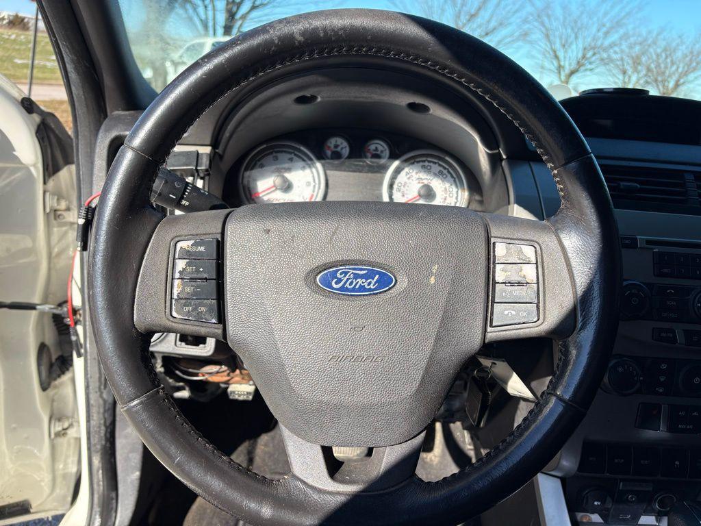 used 2009 Ford Focus car, priced at $2,999