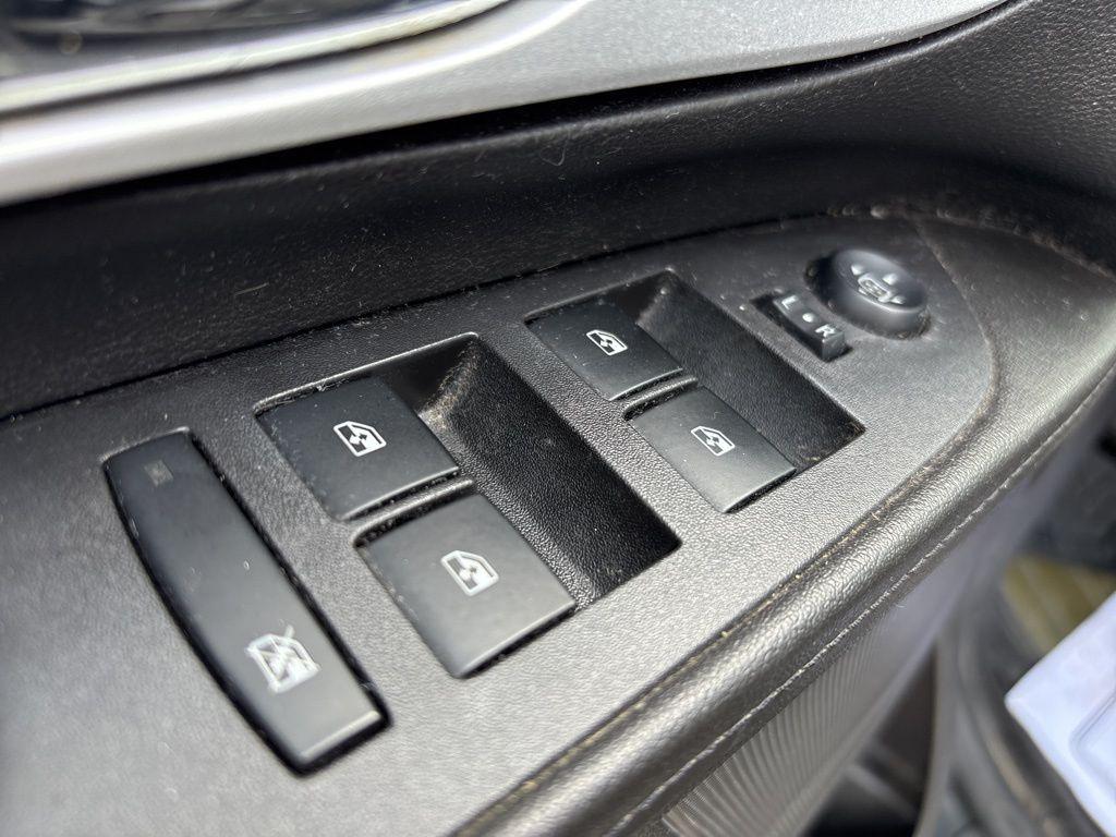 used 2014 Chevrolet Equinox car, priced at $3,999