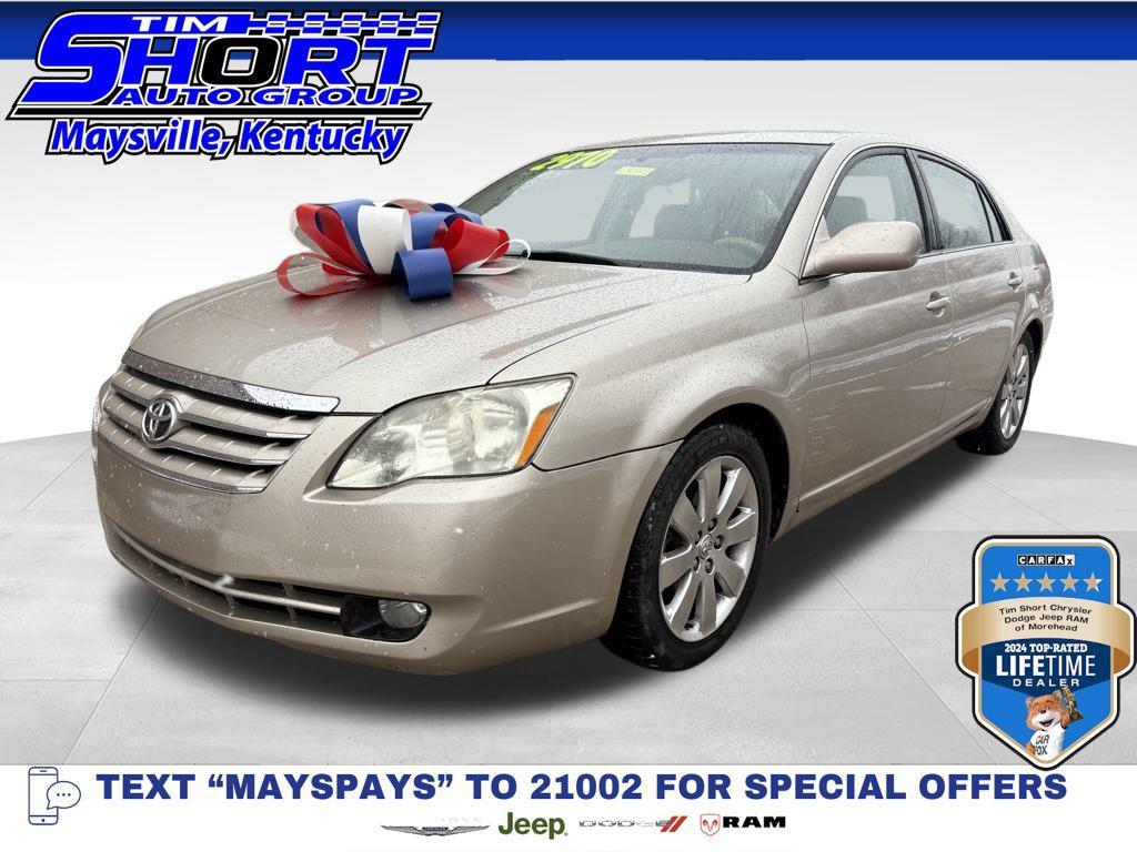 used 2005 Toyota Avalon car, priced at $2,999