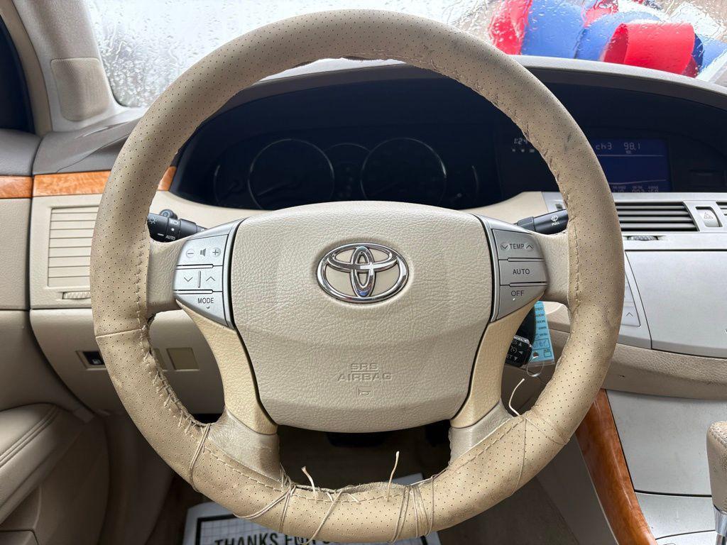 used 2005 Toyota Avalon car, priced at $2,999