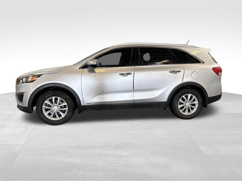 used 2017 Kia Sorento car, priced at $4,800
