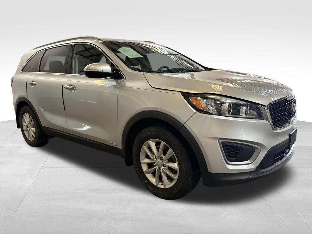 used 2017 Kia Sorento car, priced at $4,800