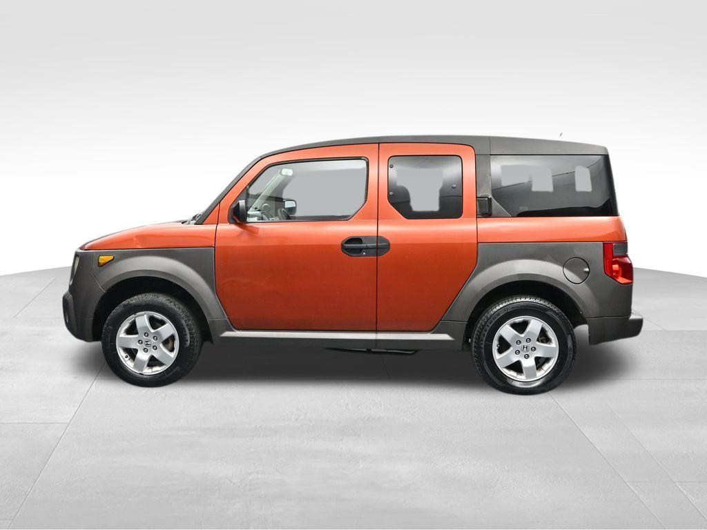 used 2005 Honda Element car, priced at $4,897