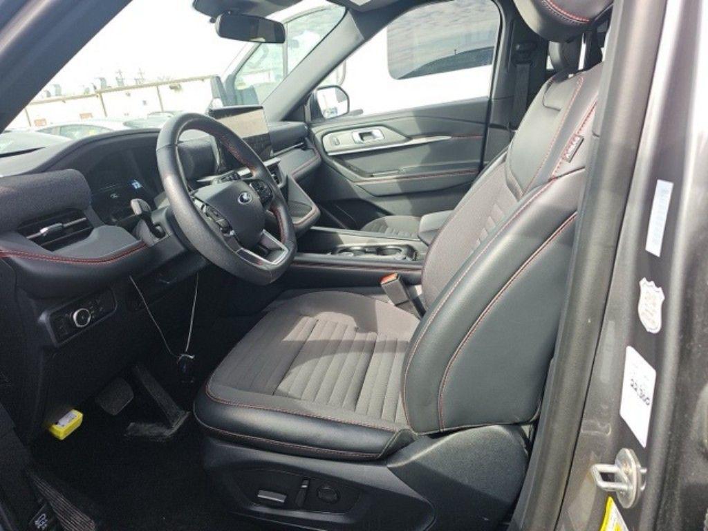 used 2025 Ford Explorer car, priced at $37,898