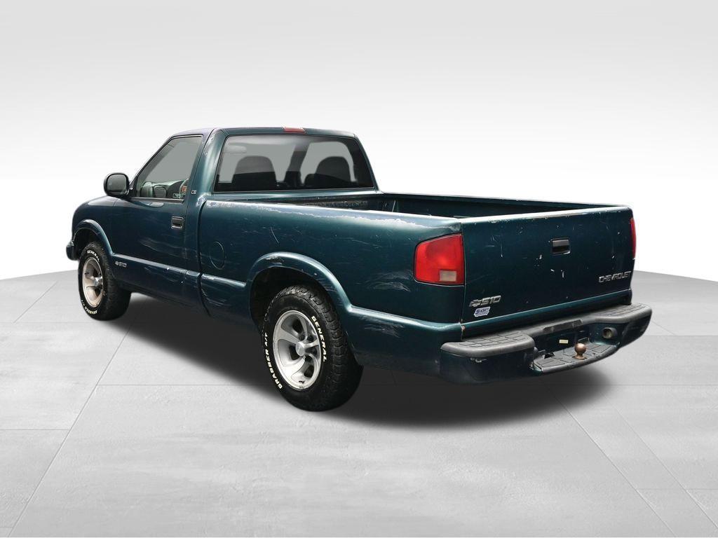 used 1998 Chevrolet S-10 car, priced at $3,799