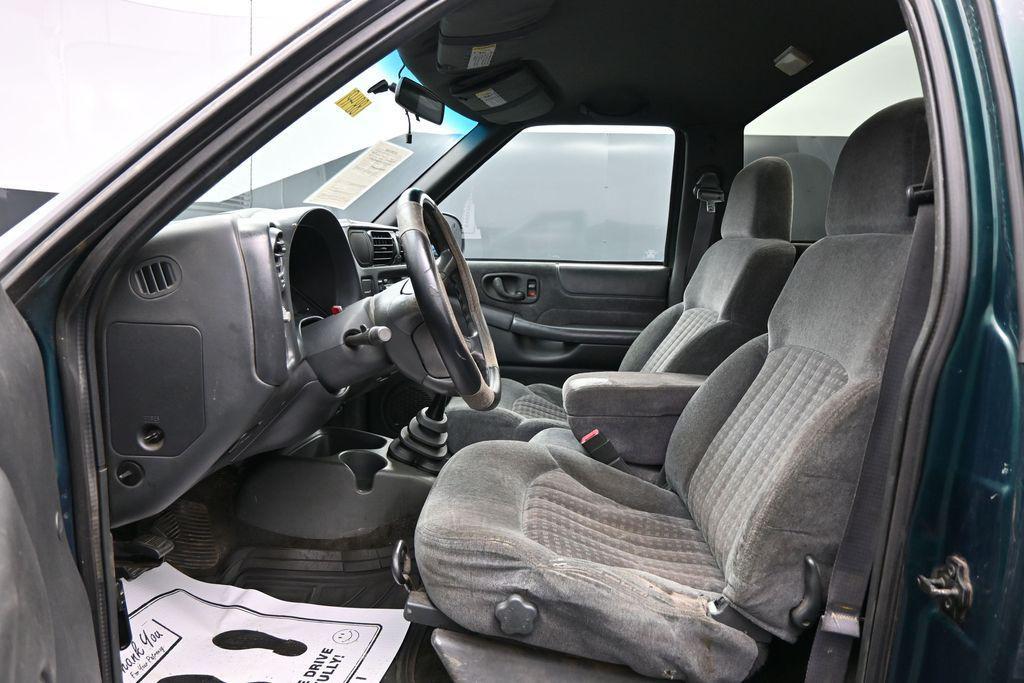 used 1998 Chevrolet S-10 car, priced at $3,799