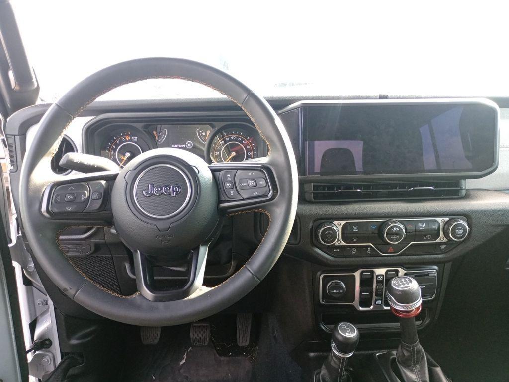 used 2024 Jeep Gladiator car, priced at $28,999