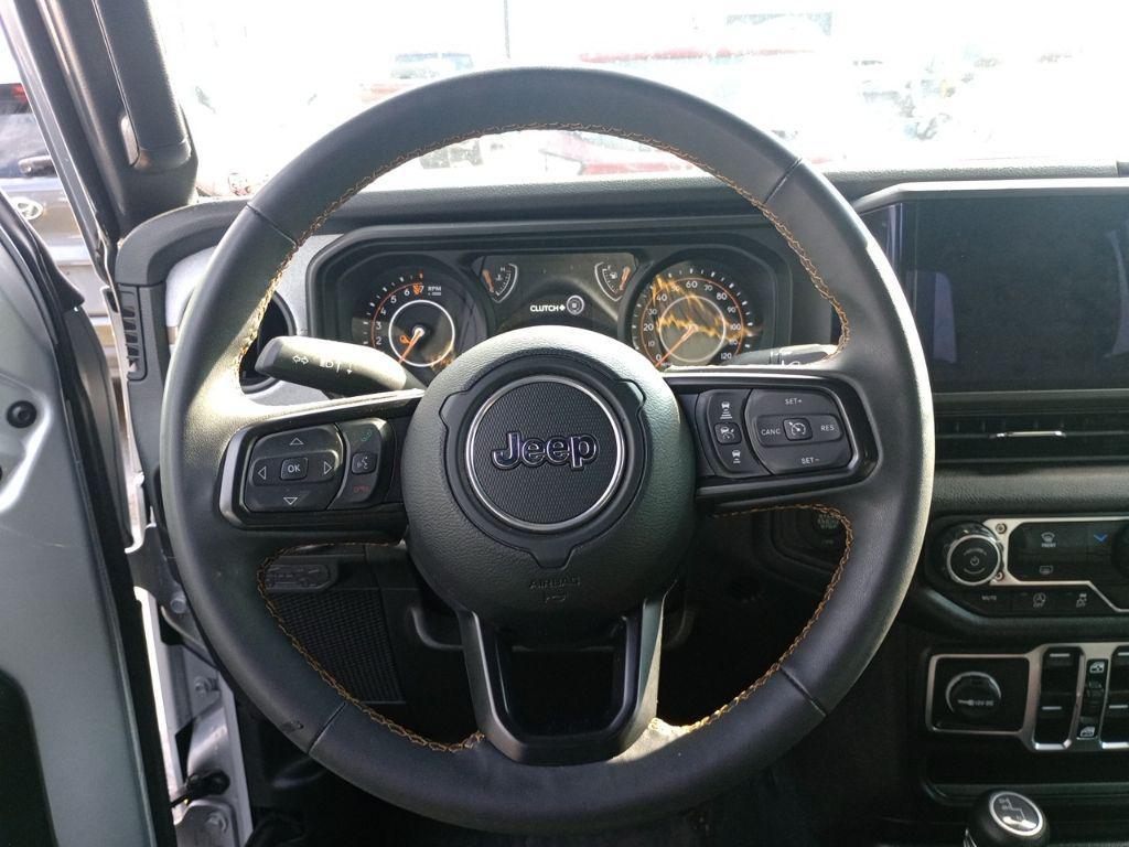 used 2024 Jeep Gladiator car, priced at $28,999