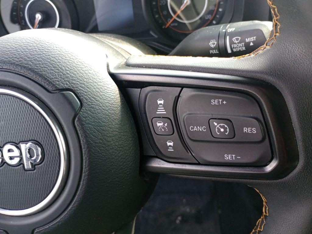 used 2024 Jeep Gladiator car, priced at $28,999